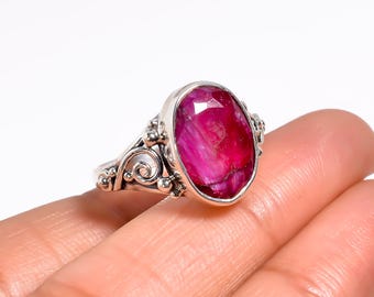 Anel Rubi Rosa: Gema Oval, Aro em Prata de Lei 925, Feito à Mão