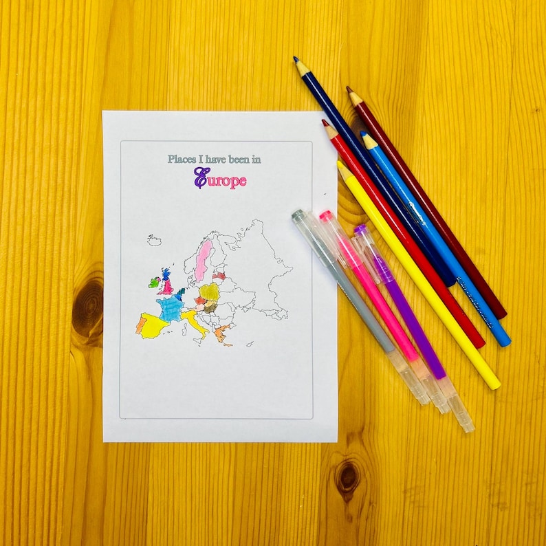 Travel Journal – 30 Pages of Prompts, Maps & Memories – Wanderlust Gif ...
