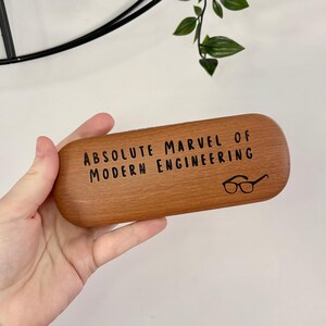 Personalisierte Brillenhülle mit Lasergravur, individuelles Geschenk für Sie und Ihn | Brillenetui mit individueller Gravur Bild 5