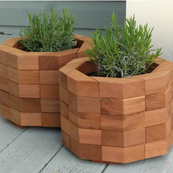 Octagonal Red Cedar Planter Box