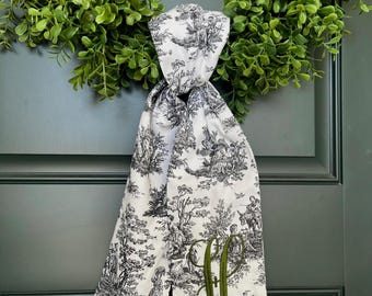 Personalized Toile Wreath Sash Navy Blue Black Red French Toile de Jouy Monogrammed Scarf Housewarming Customized Gift All Year Door Decor