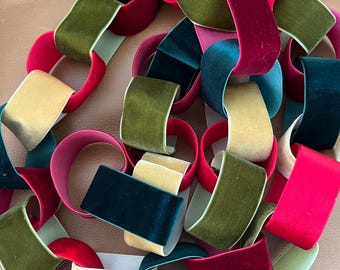 Velvet Ribbon Holiday Garland, 6.5ft Colorful Chain Decor