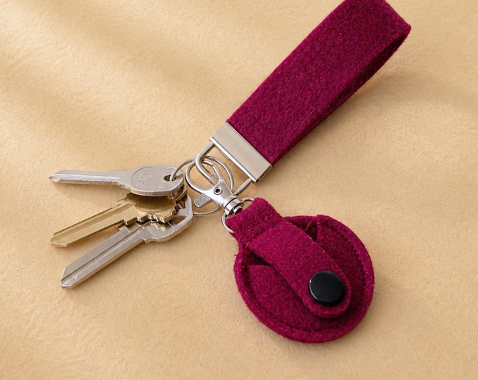 Wool Felt Key Fob + AirTag Holder Set