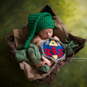 Link Newborn Photography Set Hyrule Shield and Hat Zelda