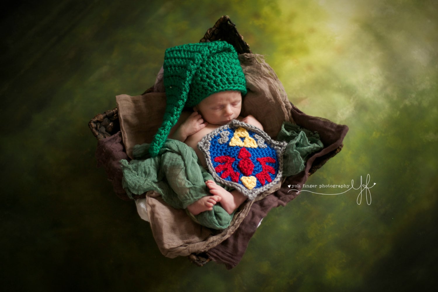 Link Newborn Photography Set Hyrule Shield and Hat Zelda