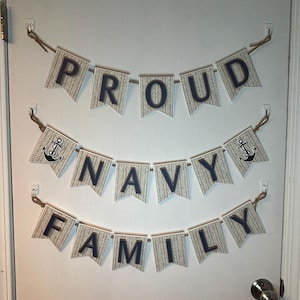 Proud Navy Family Door Banner: Nautical Rope and Anchor
