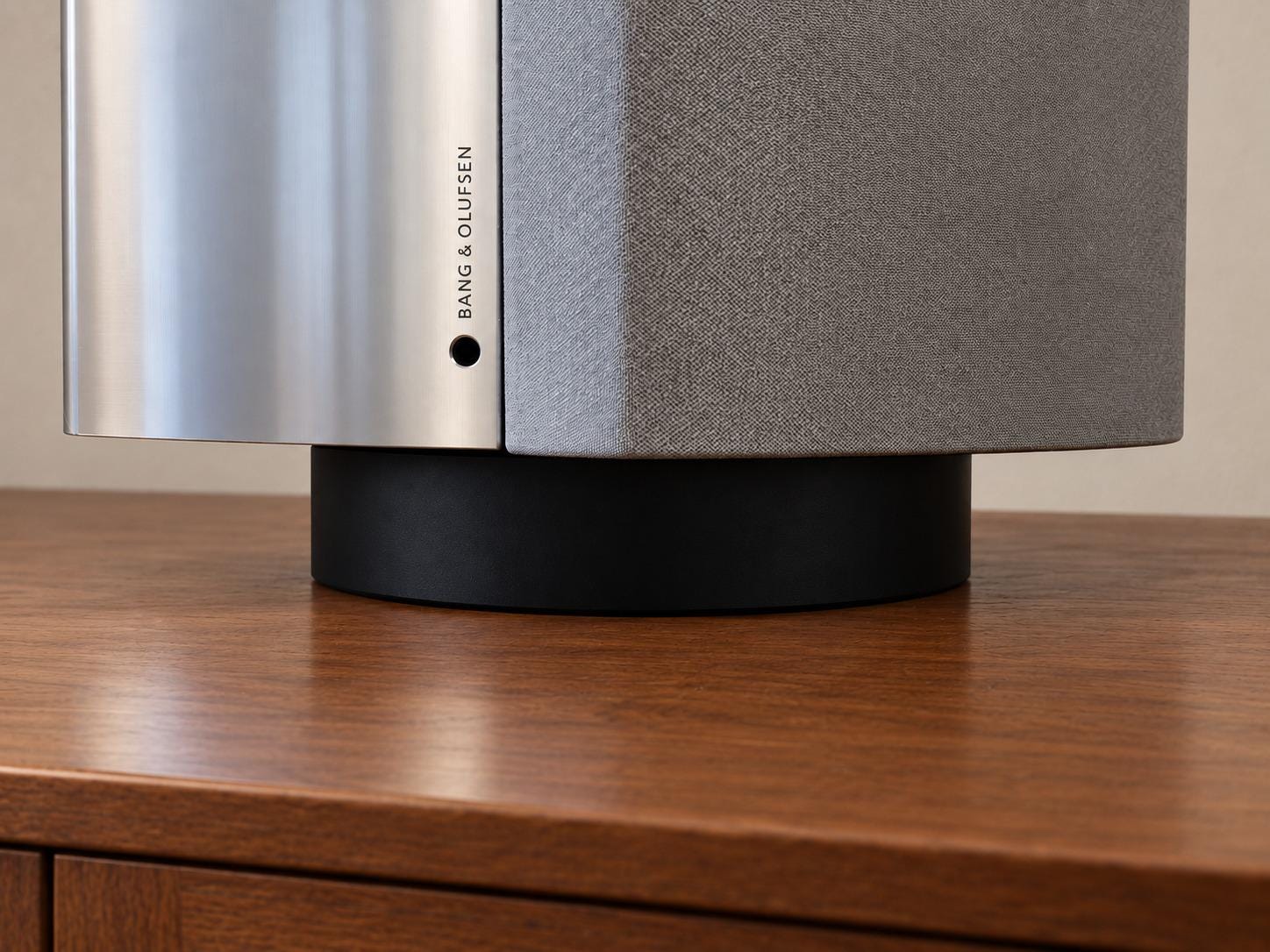Bang and Olufsen Stand - Etsy