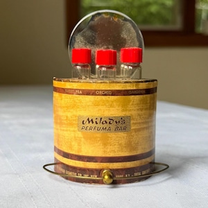 Vintage Milady&#39;s Novelty Perfume Bar Robinson Cosmetic NY 1940&#39;S Art Deco RARE