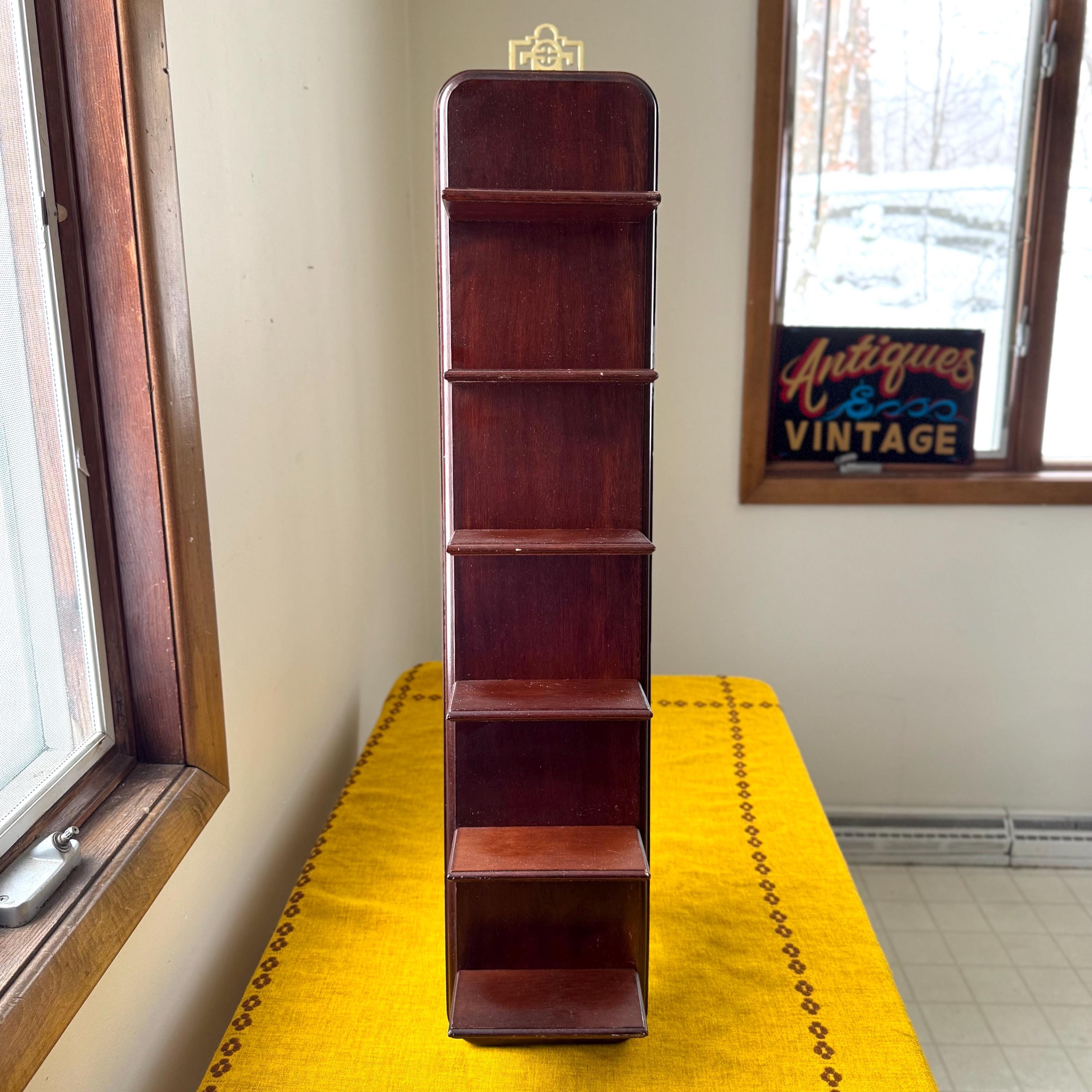 大幅値下げ！アジア・中華系木製 コーナー 3段 家具　中国の伝統的な彫刻入り 大幅値下げ！アジア・中華系木製 コーナー 3段 家具 中国の伝統的な彫刻