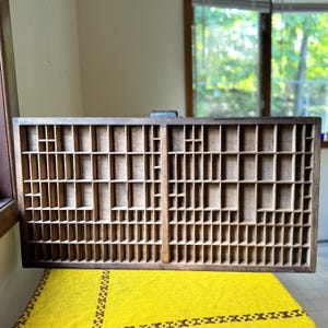 Antique Hamilton Printer&#39;s Tray Trinket Display #104