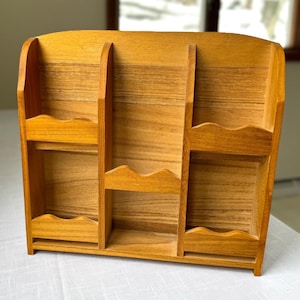 Vintage Wooden Entryway Organizer Wall Tidy