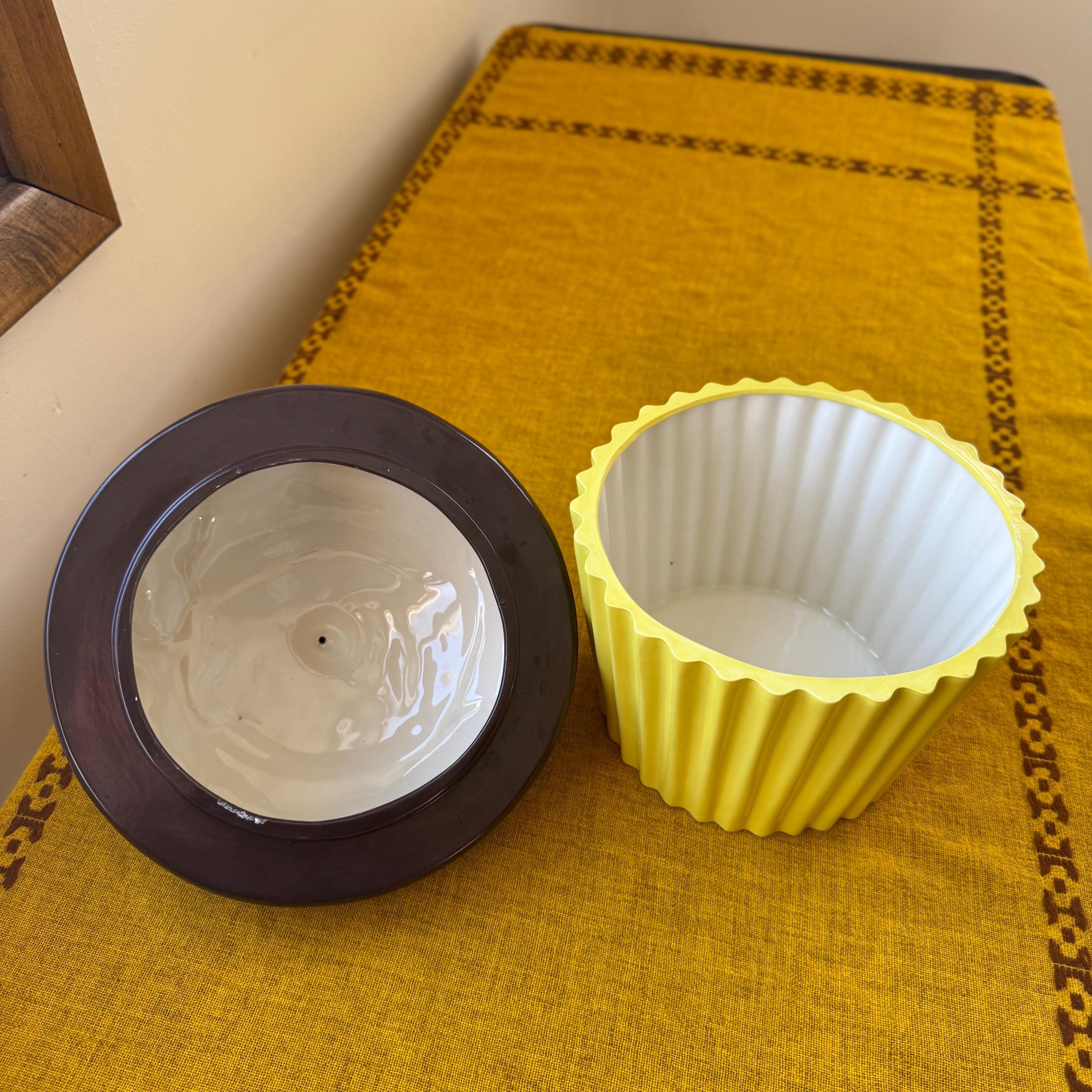 Retro Cupcake Cookie Jar 1977 ES Molds - Etsy