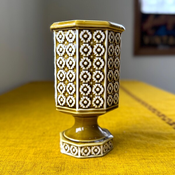 Mid Mod Relpo 5964 Ceramic Planter Charteuse