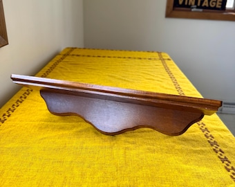 Vintage Home Interiors Wooden Scroll Shelf