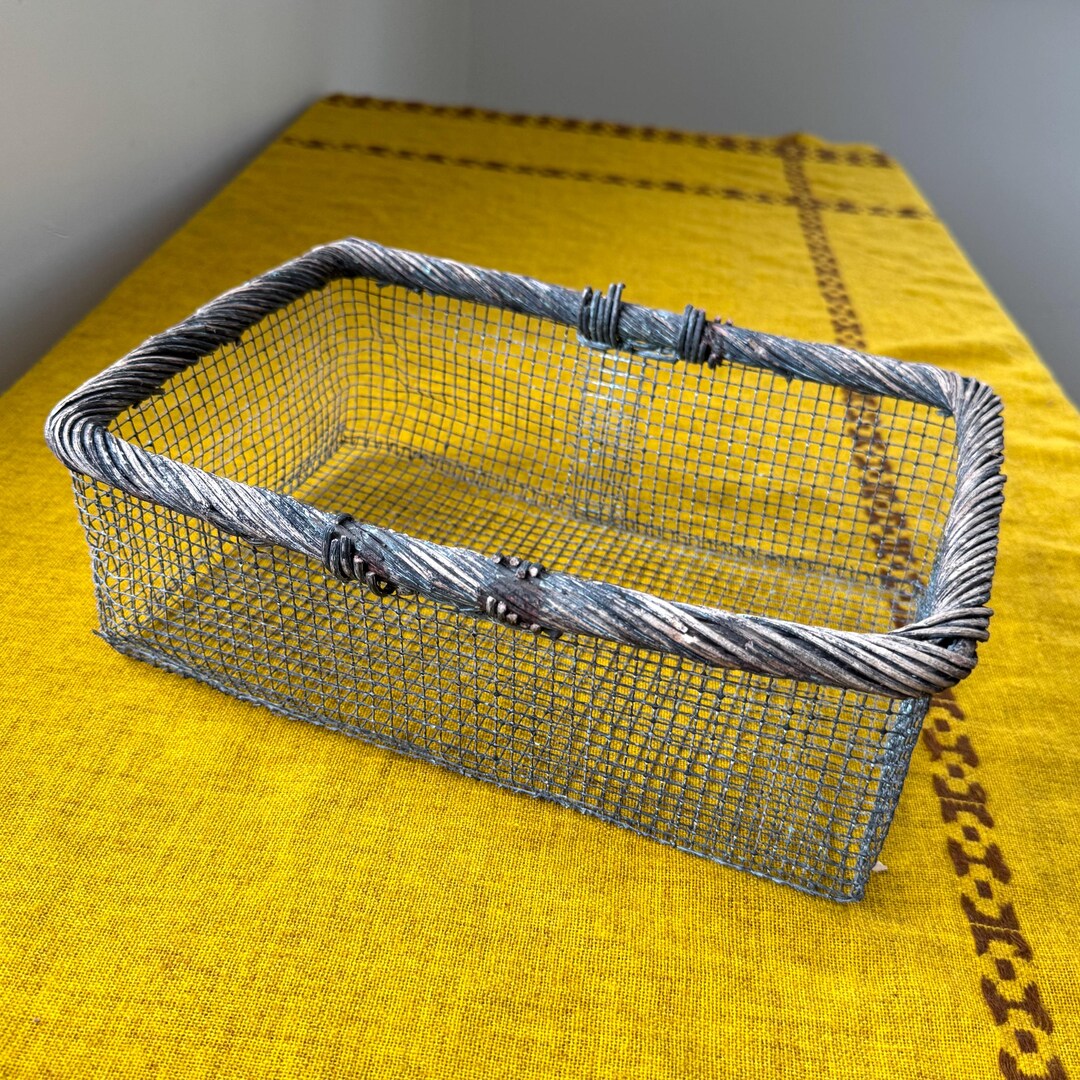 Vintage Rustic Wire Mesh Basket - Etsy