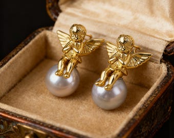 Vintage Gold Angel Pearl Stud Earrings – Romantic French Style, Dainty Elegant Jewelry for Women