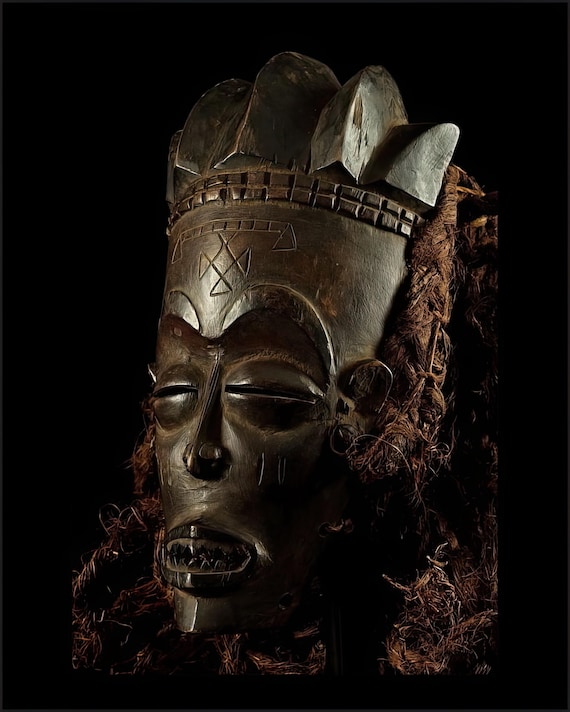 Mask from Africa (Chokwe / Angola)