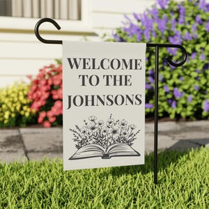 Personalized Welcome Garden Flag: Rustic Botanical Banner