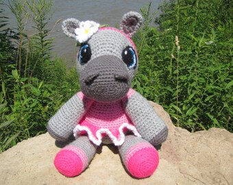 Amigurumi Hippo with tutu