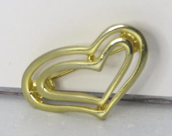 Vintage Unbranded Gold-Tone Double Open Heart Brooch Pin