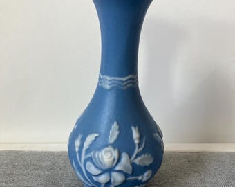 Phoenix Glass Company Signed Art Deco Sculptured Small Bud Vase