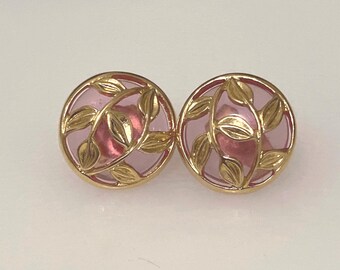 1980s Avon Gold-Tone Leaf Pink Translucent Stud Earrings