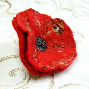 Red Felt and Silk Poppy Pin Corsage Brooch Womens Spring Summer Fashion Handmade Felt