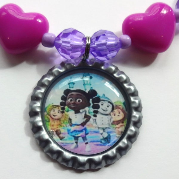 Dee and Friends in Oz Beaded Kids Necklace Stretchy Cord Bottlecap Gift NEW Handmade