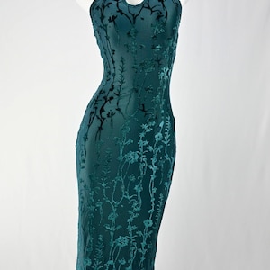 Argentine Tango Kleid Blumensamt | Verstellbares Kleid mit offenem Rücken | Eingebaute BH-Polsterung | Dehnbar | Fit and Flare Meerjungfrau