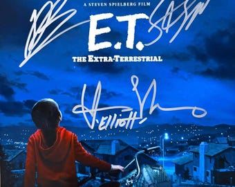Gesigneerde E.T.-foto van Drew Barrymore, Henry Thomas en Steven Spielberg met echtheidscertificaat.