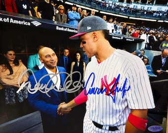 Foto di New York autografata da Aaron Judge e Derek Jeter con certificato di autenticità