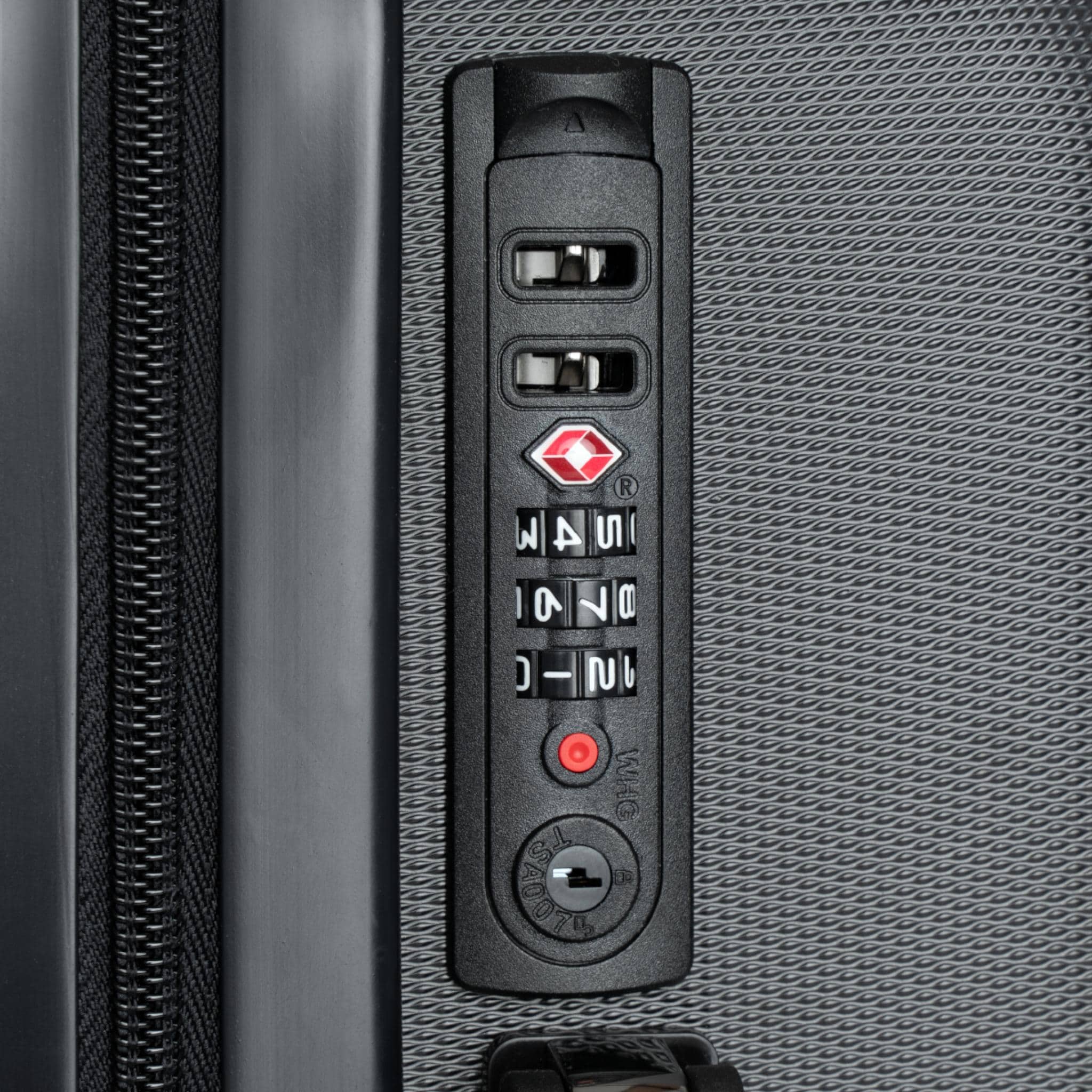 BW Tapa - Suitcase