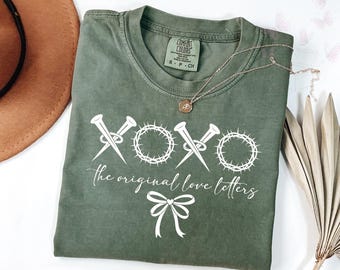 Comfort Colors Coquette Valentines Day Shirt, Cute Valentine Teacher Tee, Retro XOXO Aesthetic Shirt, Galentines Day Gift,Valentines Day Tee