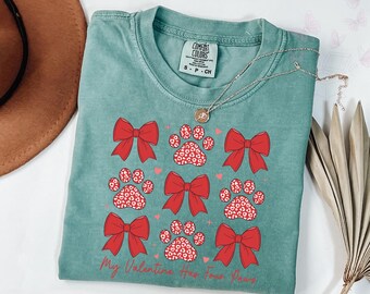 Comfort Colors Paw Bow Valentine’s T-Shirt, Women’s Dog Lover Valentine Shirt, Heart Graphic Tee, Cute Puppy Love Shirt