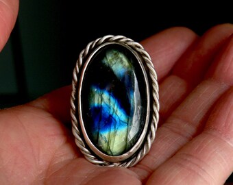 Sterling Silver and Labradorite Ring - Aurora Borealis - Northern Sky