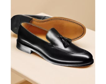 Mocasines de piel hechos a mano con borlas – Slip-Ons de piel de becerro