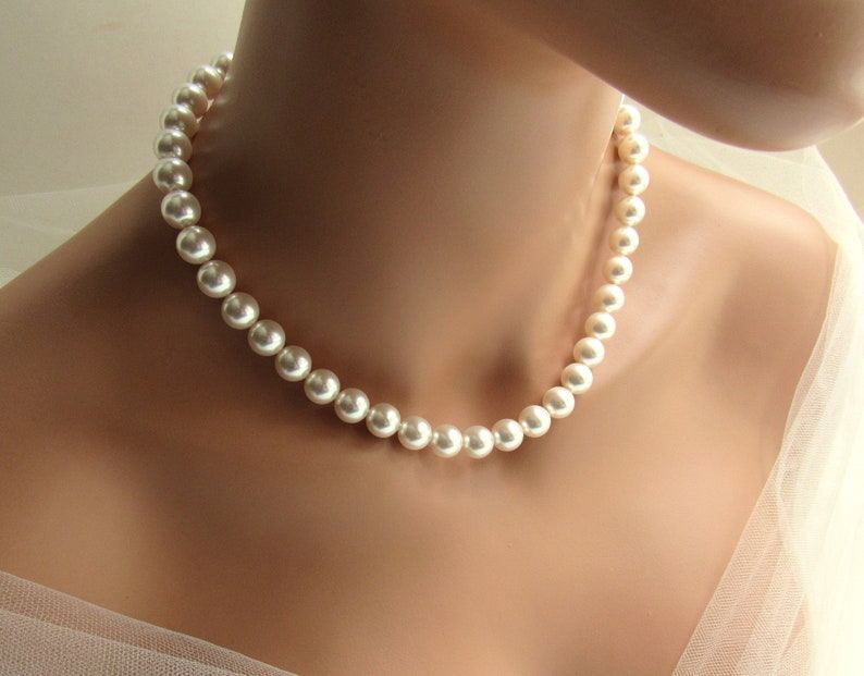 Chunky Pearl Necklace, Large 10MM Pearls, Backdrop Necklace, White Pearl or Ivory Pearl, Big Pearl Choker Necklace One Strand Pearl Necklace image 1