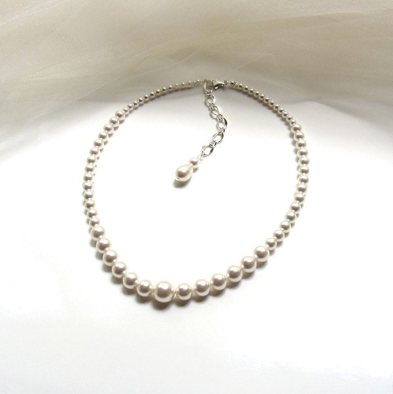 Graduated Pearl Necklace Wedding, Backdrop Necklace White Pearl Ivory Pearl CHOOSE COLOR & SIZE Pearl Necklace for Women Single Strand Pearl Bild 1