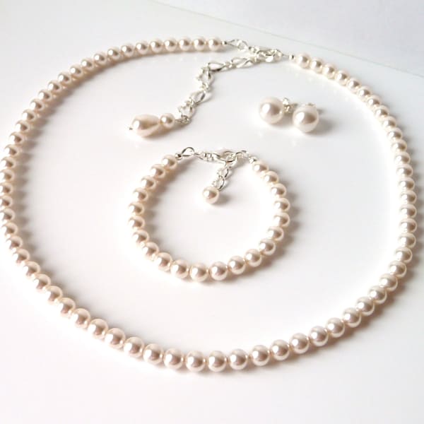 Pearl Jewelry Set, 3 Piece Pearl Set, Bridesmaid Jewelry Set, Backdrop Necklace, Single Strand Pearl, Wedding Jewelry, White Pearl