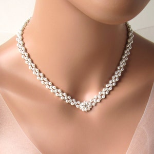 Bridal Necklace, Pearl Necklace, Bride Necklace, Beaded Necklace, V Necklace, Wedding Necklace, Bridal Jewelry, Pearl Bridal Necklace