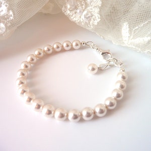 Pearl Bracelet, Pearl Bracelet Bridesmaid, Pearl Bracelet Wedding, Ivory Pearl Bracelet, White Pearl Bracelet, Pearl Bridesmaid Jewelry