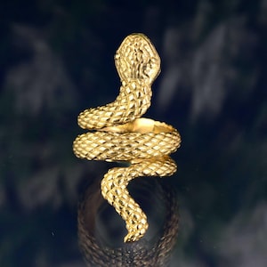 Gold Snake Ring, Serpent Ring, Unique Brass Ring, Statement Jewelry, Boho Snake Ring, Adjustable Ring, Vintage-Inspired, Animal Motif Ring