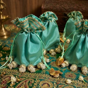 Perfect gift bag For Lohri, Lohri favor Potli Bag, Dry Fruits Giveways Potli, Decorative Potli bag