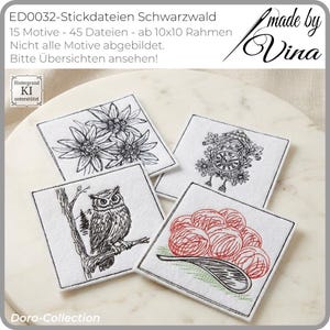 Op de afbeelding: Vier geborduurde vierkante patches met zwarte en rode ontwerpen. De ontwerpen omvatten bloemen, een koekoeksklok, een uil op een tak en een bord met rode bollen. De tekst "ED0032-Stickdateien Schwarzwald" staat bovenaan.