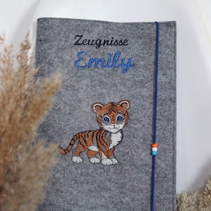 Personalized certificate folder * Tiger *