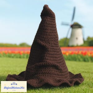 Mini Sorting Hat Crochet Pattern PDF – Magical Amigurumi Wizard Hat, Cute Handmade Decor for Fans