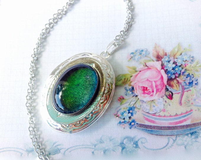 Mood Necklace Silver Locket Necklace Vintage Aged Stone Etsy
