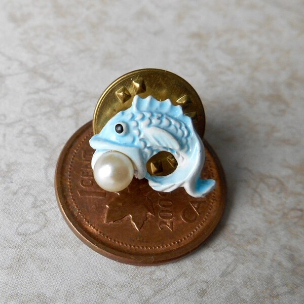 Fish Pin, Fish Tac Pin, Lucky Fish, Fish with Pearl, Vintage Fish Pin, Fish Brooch