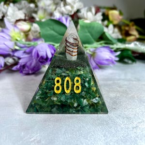 Organite Pyramid with Zibu Symbol, Green Aventurine Chips, Lemurian Seed Pencil (85x95 MM) image 10