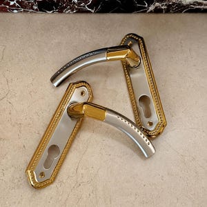 Brass Door Handle on Backplate 62 mm – Classic Door Hardware
